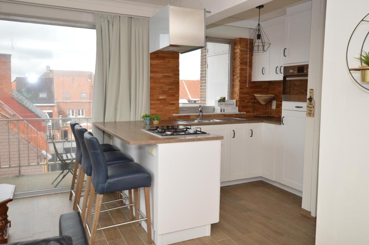 Modern And Private Studio With All Comfort! Lägenhet Roeselare Exteriör bild